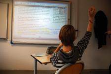 Cours de français en sixième au collège Bertone.  